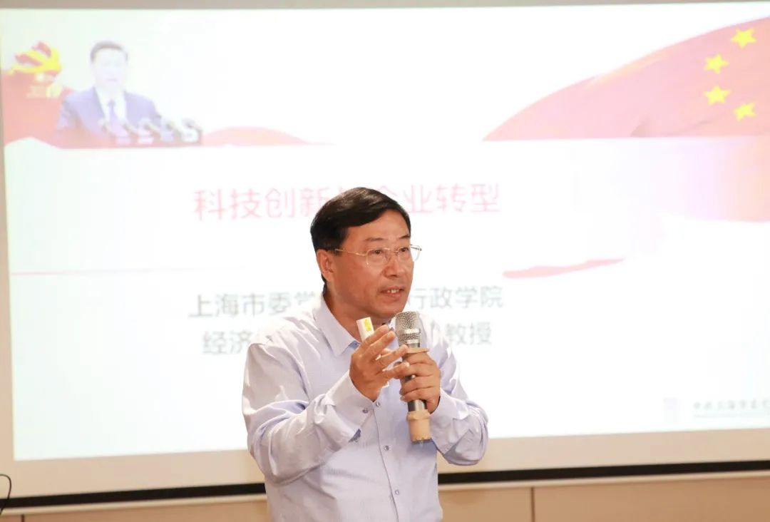 慶祝建黨百年華誕 商會(huì)組織企業(yè)家走進(jìn)創(chuàng)力開展參觀座談等活動(dòng)(圖5)