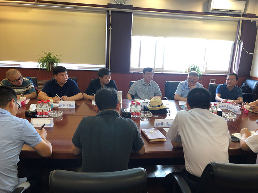 熱烈祝賀創(chuàng)力集團(tuán)鏈臂切頂機(jī)通過安標(biāo)國家中心專家論證會(huì)(圖1)