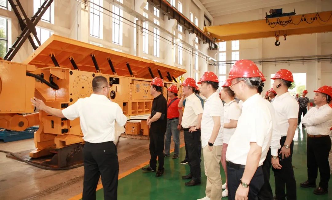 慶祝建黨百年華誕 商會(huì)組織企業(yè)家走進(jìn)創(chuàng)力開展參觀座談等活動(dòng)(圖6)