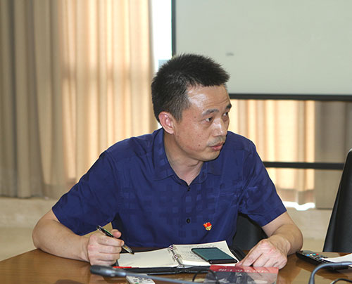 【匯聚青年力量 奮進(jìn)時(shí)代征程】創(chuàng)力集團(tuán)黨支部召開(kāi)專(zhuān)題黨課暨預(yù)備黨員轉(zhuǎn)正黨員大會(huì)(圖3)