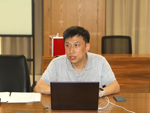 【匯聚青年力量 奮進(jìn)時(shí)代征程】創(chuàng)力集團(tuán)黨支部召開(kāi)專(zhuān)題黨課暨預(yù)備黨員轉(zhuǎn)正黨員大會(huì)(圖7)