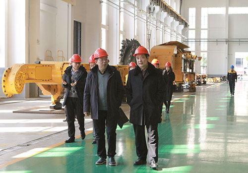 中國煤機協(xié)會領(lǐng)導(dǎo)蒞臨創(chuàng)力集團調(diào)研指導(dǎo)(圖3)