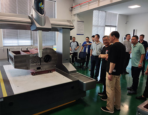 圖片3.jpg 上海創(chuàng)力集團(tuán)兩項(xiàng)科技成果順利通過(guò)中國(guó)煤炭工業(yè)協(xié)會(huì)鑒定(圖3)