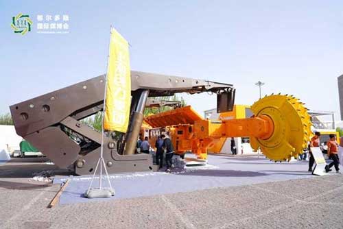 圖片9.jpg 上海創(chuàng)力集團(tuán)參展第十八屆鄂爾多斯國(guó)際煤博會(huì)取得圓滿成功(圖9)