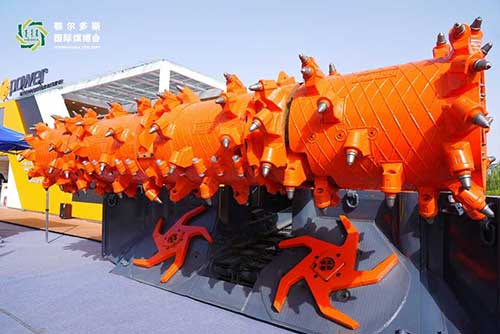 圖片10.jpg 上海創(chuàng)力集團(tuán)參展第十八屆鄂爾多斯國(guó)際煤博會(huì)取得圓滿成功(圖10)