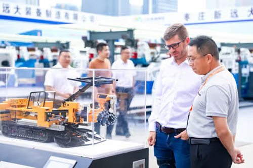 實力彰顯！上海創(chuàng)力集團參展貴州國際能源產(chǎn)業(yè)博覽交易會取得圓滿成功(圖8)