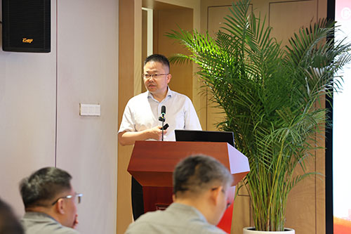 創(chuàng)力集團(tuán)召開2025上半年度經(jīng)營分析會(圖3) 創(chuàng)力集團(tuán)召開2025上半年度經(jīng)營分析會(圖3)