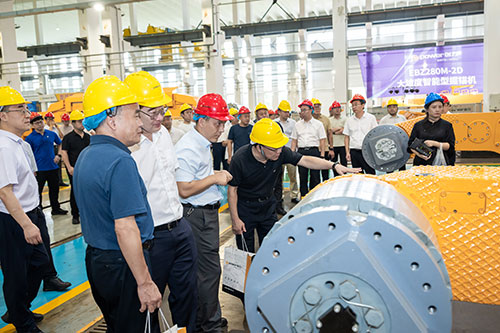 雙星耀煤海！創(chuàng)力集團(tuán)首發(fā)大坡度掘錨機(jī)與高速采煤機(jī)新產(chǎn)品發(fā)布會取得圓滿成功(圖8)